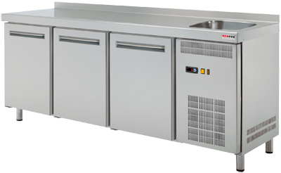 RT 3DS Stół chłodniczy trzydrzwiowy ze zlewem