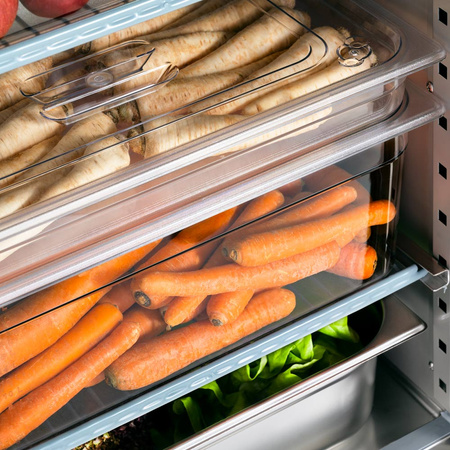 Szafa chłodnicza ze stali nierdzewnej na nóżkach, GN 2/1, V 600 l