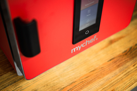 Piec konwekcyjny szybkiego gotowania ogrzewanie nadmuchowe dotykowy panel sterowania 3,6 kW 230V 397x598x410 mm QUICK 1T RED