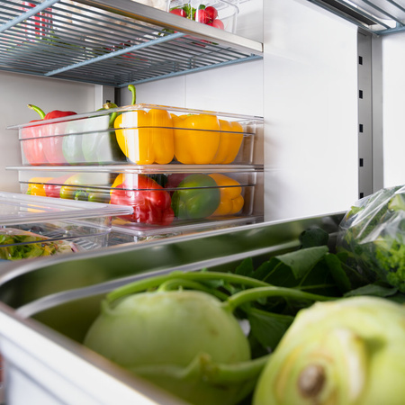 Szafa chłodnicza 2 drzwiowa ze stali nierdzewnej na nóżkach, GN 2/1, V 1300 l